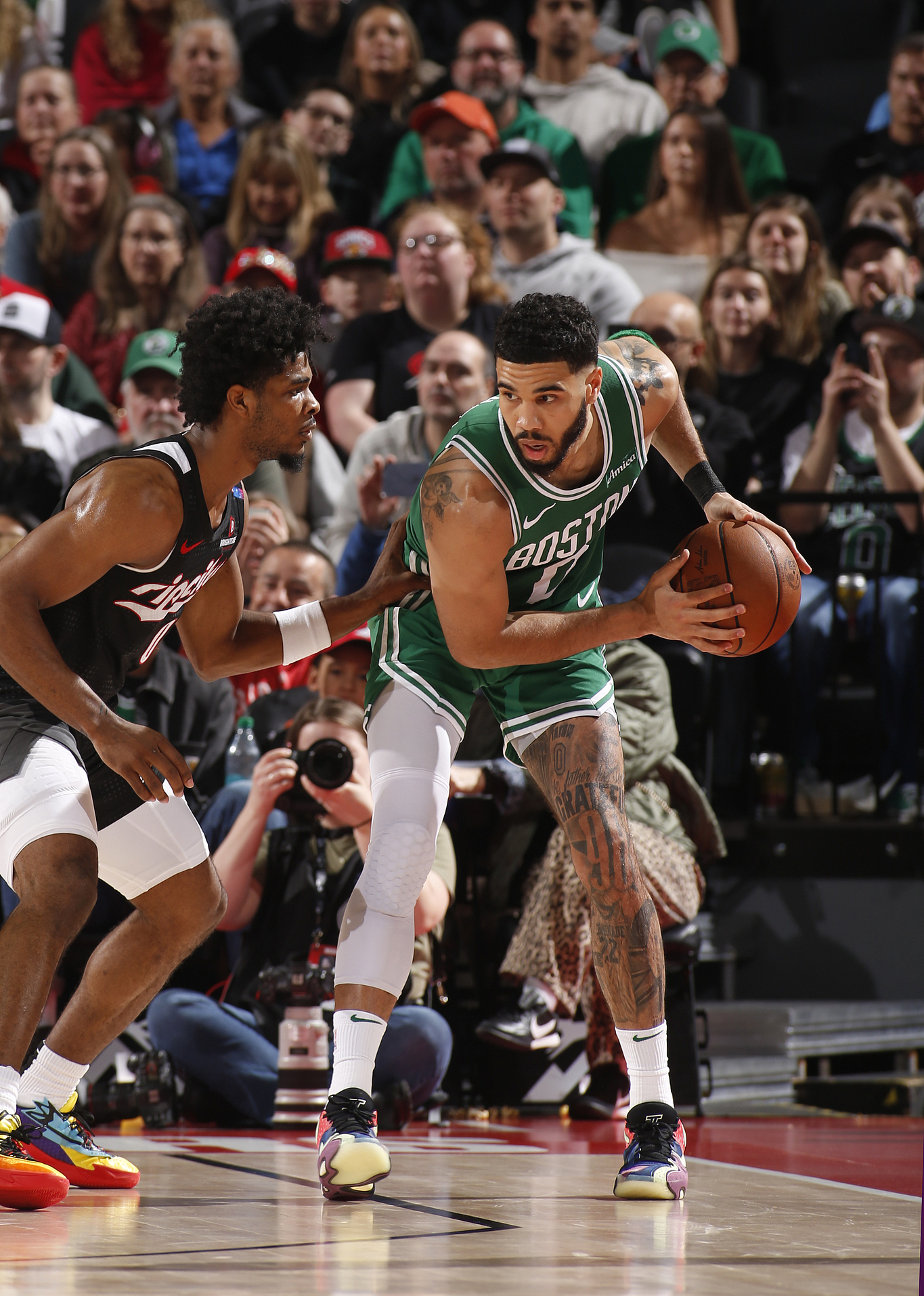 波士顿凯尔特人发布备战花絮，窗口期官宣签约，全明星赛任务艰巨，球探报告显示潜力的简单介绍